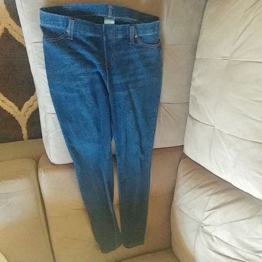 Stretchy pants